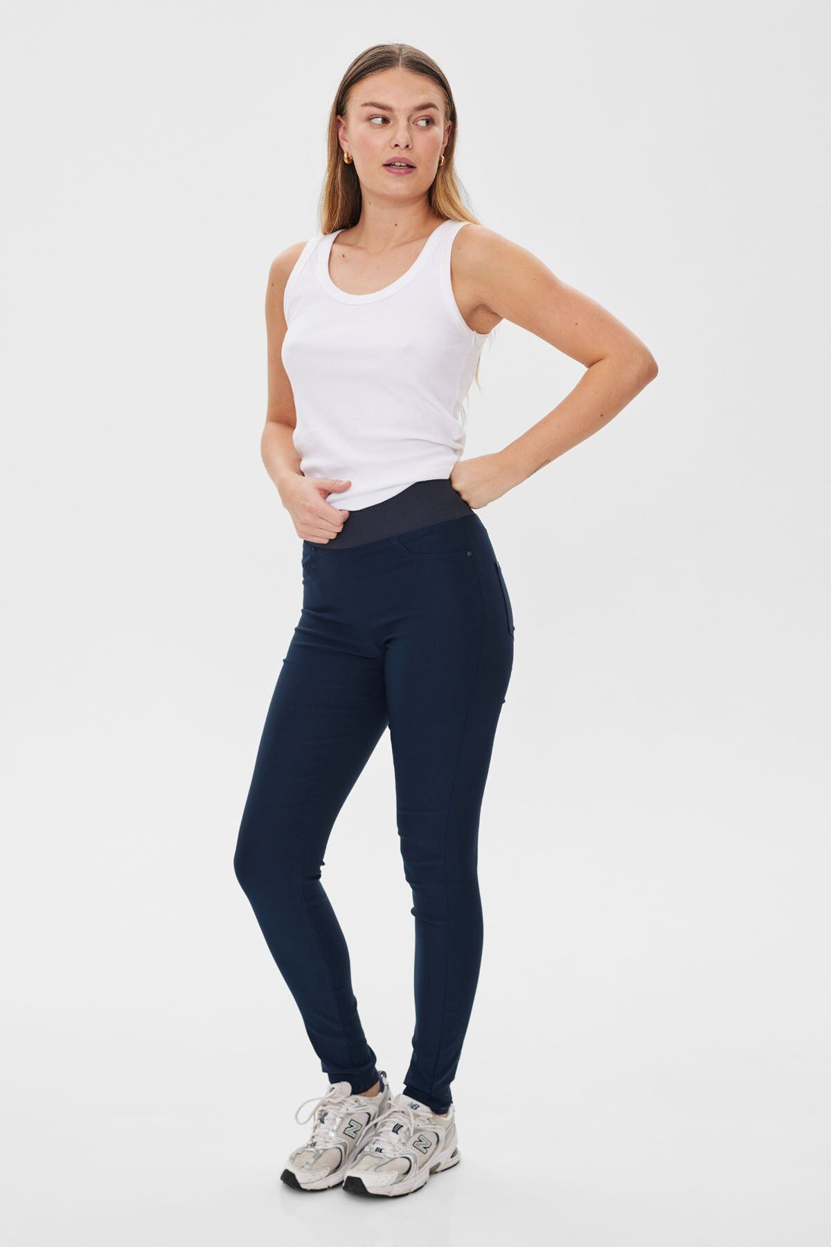 Shantal Power Skinnys With High Tummy Tucking Waist Navy Freequent